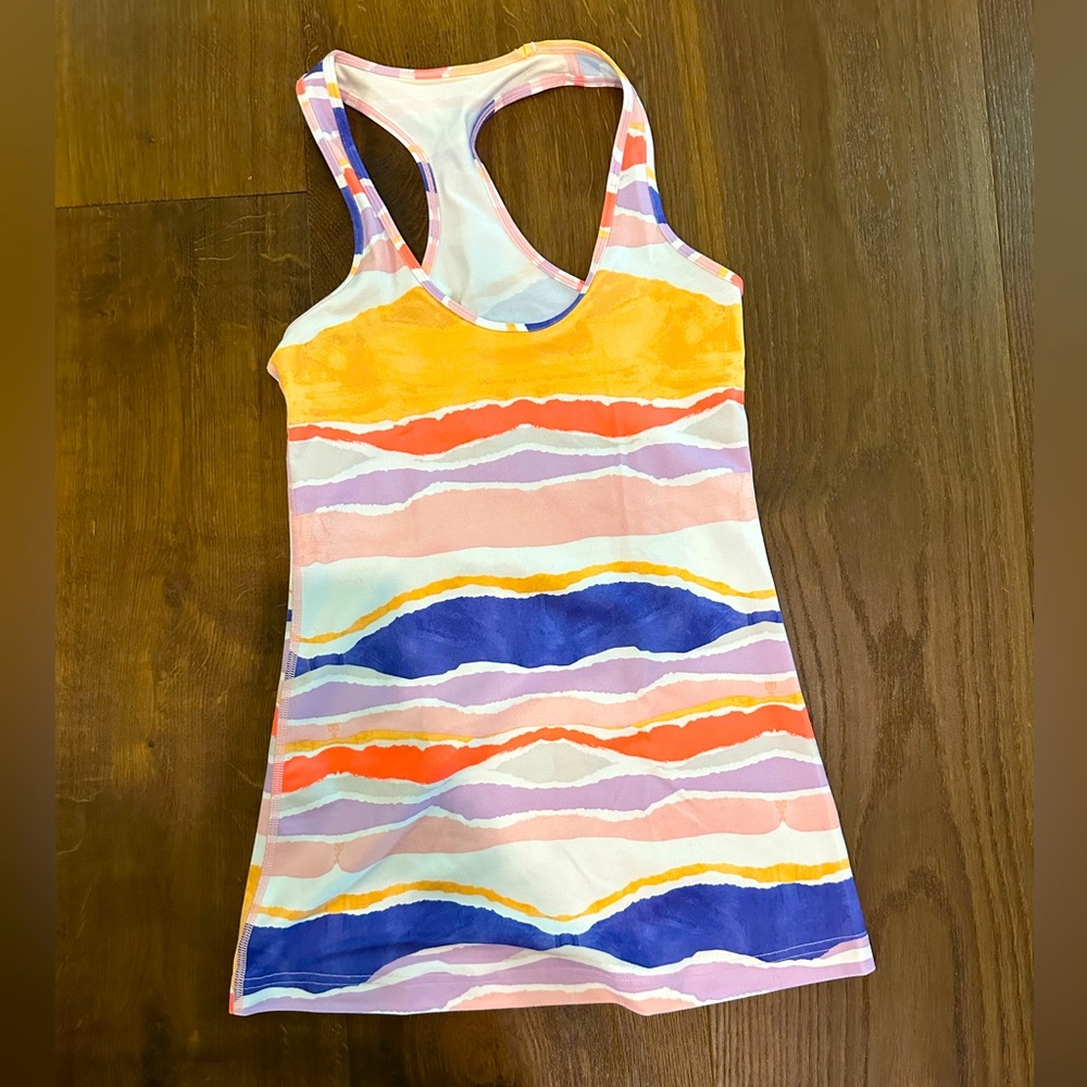 Lululemon tank